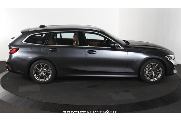BMW 330e eDrive Edition 296pk 2021 (Origineel-NL) 3-Serie, K-704-JF