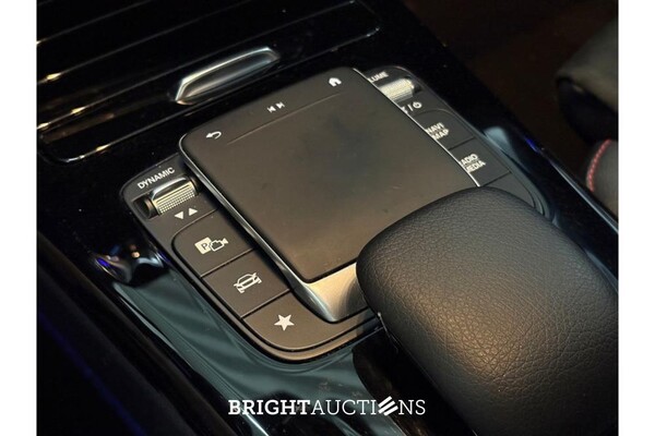 Mercedes-Benz CLA200 Business Solution AMG 163pk 2020 (Origineel-NL) CLA-Klasse, J-191-HJ