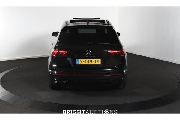 Volkswagen Tiguan R-Line Business 1.5 TSI 149pk 2021, X-449-JR
