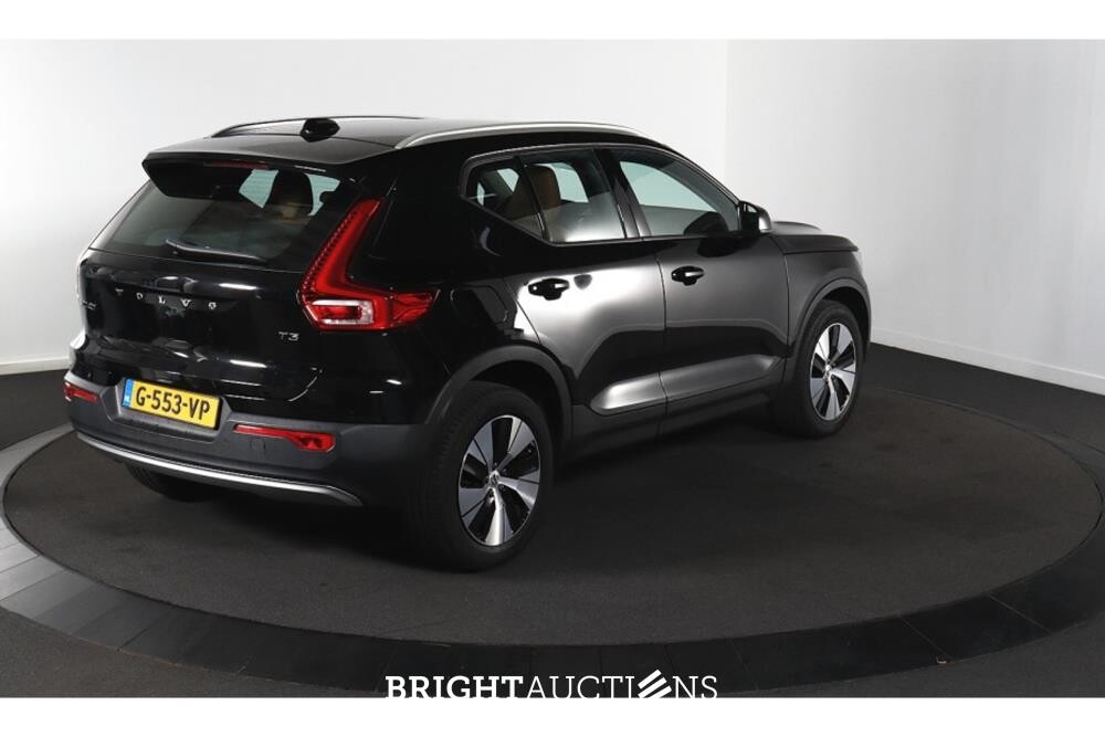 Volvo XC40 T3 Momentum Pro 1.5 163pk 2019, G-553-VP