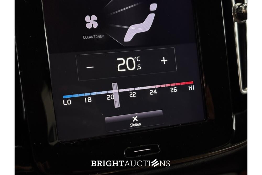 Volvo XC40 T3 Momentum Pro 1.5 163pk 2019, G-553-VP
