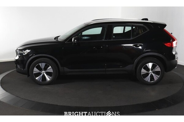 Volvo XC40 T3 Momentum Pro 1.5 163pk 2019, G-553-VP