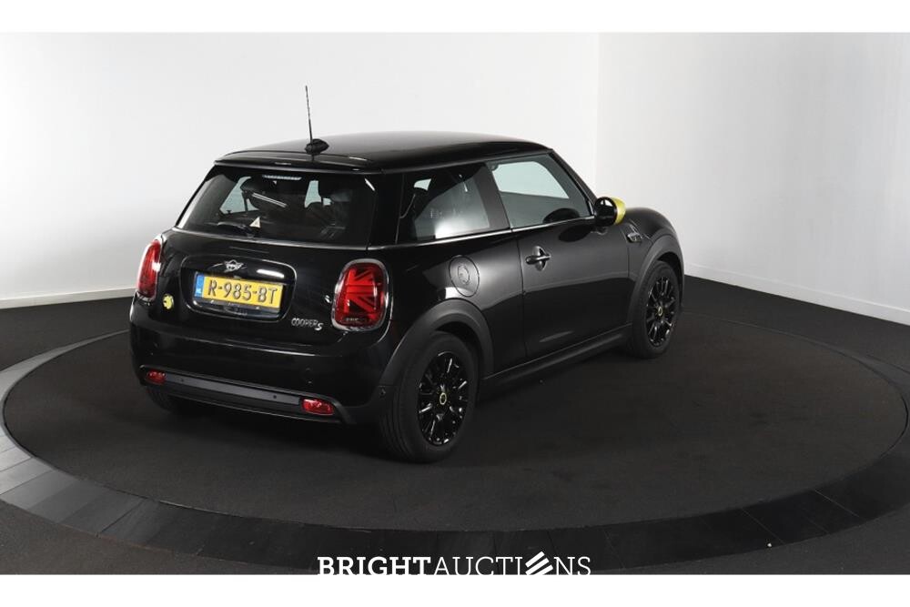 MINI Mini Classic 33 kWh 184pk 2022 (Origineel-NL), R-985-BT