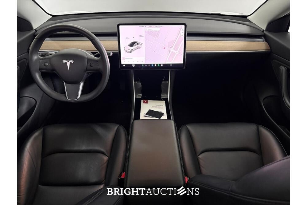 Tesla Model 3 Standard RWD Plus 60 kWh 238pk 2019 (Origineel-NL), G-784-FR