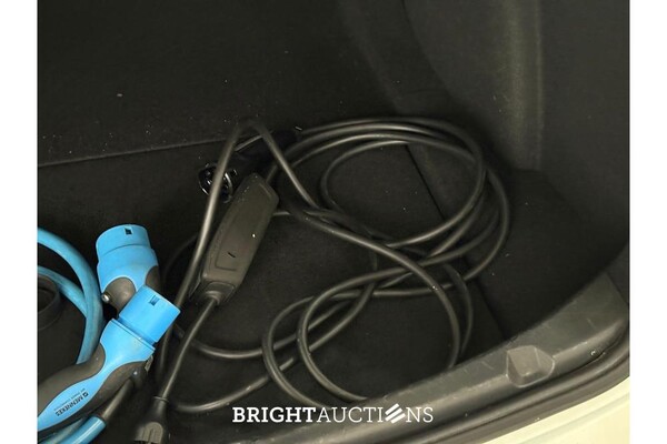 Tesla Model 3 Standard RWD Plus 60 kWh 238pk 2019 (Origineel-NL), G-784-FR