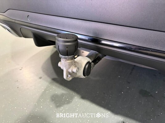 Mercedes-Benz GLC300e Business Solution AMG 4MATIC 333pk 2022 (Origineel-NL) GLC-Klasse, P-165-JP