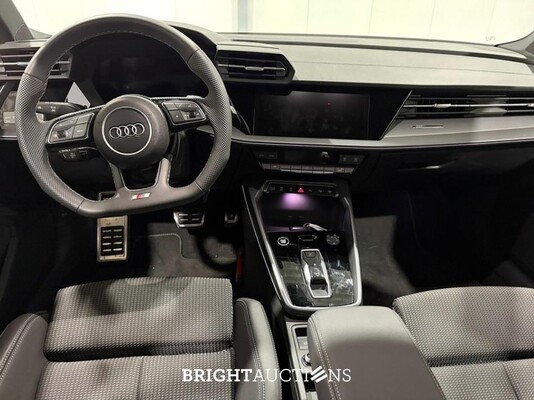 Audi A3 Limousine 30 S edition TFSI 116pk 2025 (Origineel-NL), HGG-44-P