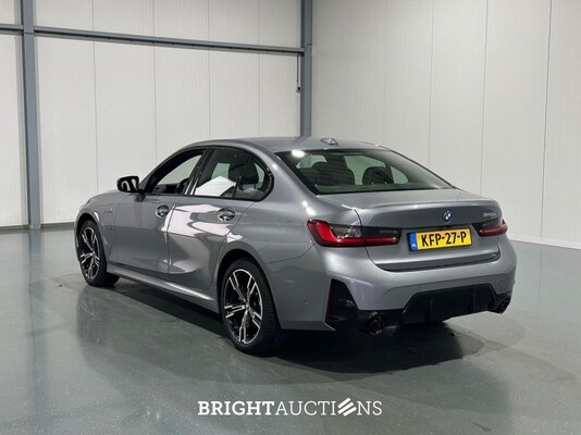 BMW 320e 3-serie M-pakket 272pk 2024 3-Serie, KFP-27-P