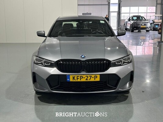 BMW 320e 3-serie M-pakket 272pk 2024 3-Serie, KFP-27-P