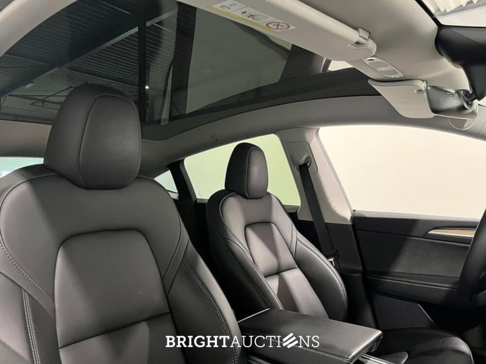 Tesla Model Y RWD 58 kWh 238pk 2023 (Origineel-NL), S-906-XB
