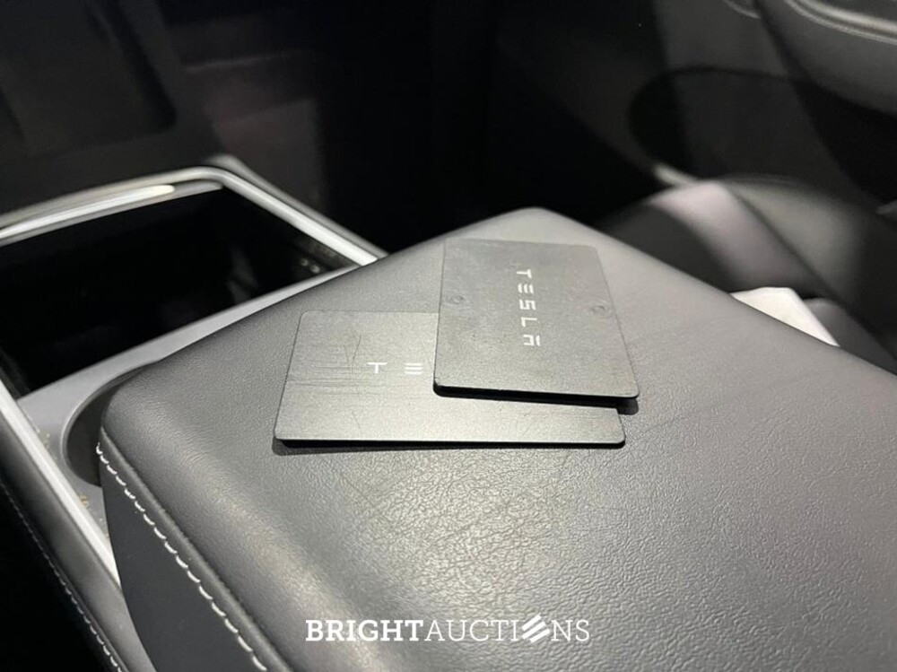 Tesla Model Y RWD 58 kWh 238pk 2023 (Origineel-NL), S-906-XB