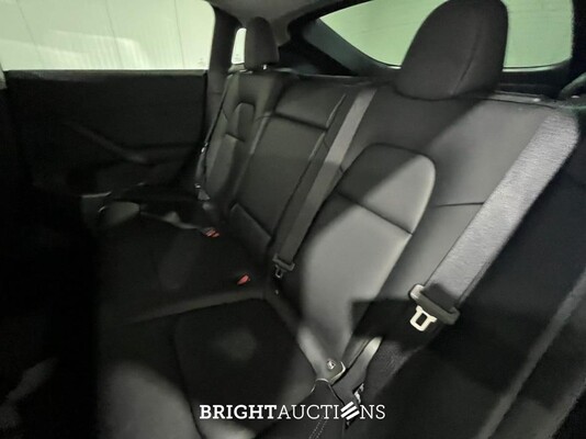 Tesla Model Y RWD 58 kWh 238pk 2023 (Origineel-NL), S-906-XB