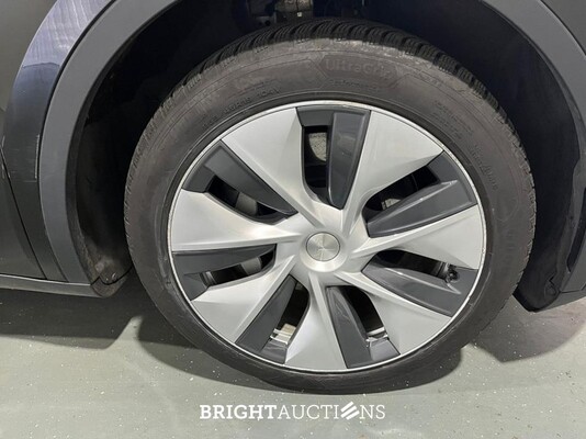 Tesla Model Y RWD 58 kWh 238pk 2023 (Origineel-NL), S-906-XB