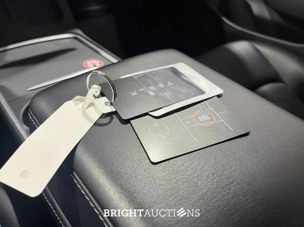 Tesla Model 3 Performance AWD 75 kWh 462pk 2020 (Origineel-NL), K-280-GF