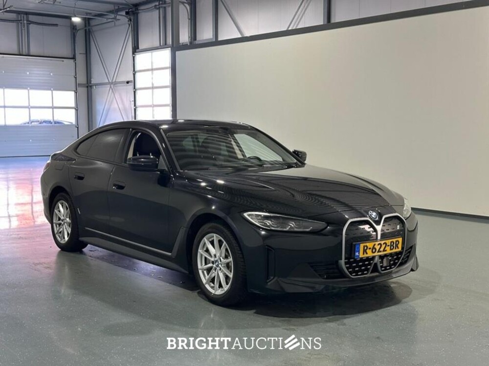 BMW i4 eDrive40 84 kWh 340pk 2022 (Origineel-NL), R-622-BR