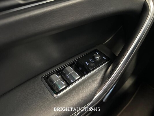 Jaguar F-PACE P400e PHEV R-Dynamic S 2.0 443pk 2021, R-154-VJ