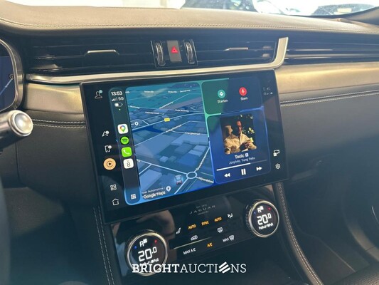 Jaguar F-PACE P400e PHEV R-Dynamic S 2.0 443pk 2021, R-154-VJ