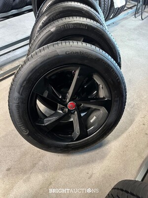 Jaguar F-PACE P400e PHEV R-Dynamic S 2.0 443pk 2021, R-154-VJ