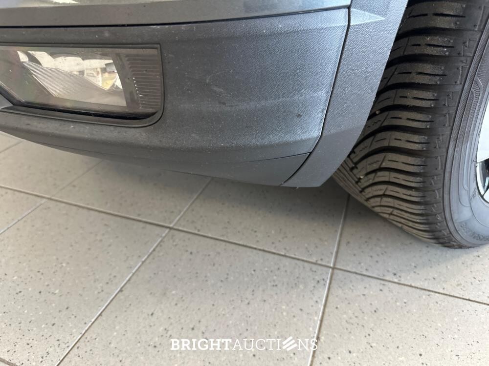 Volkswagen T-Roc Business 1.5 TSI 150 pk 2021, P-449-SZ