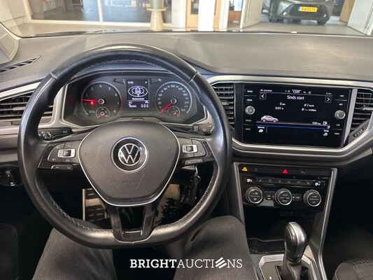 Volkswagen T-Roc Business 1.5 TSI 150 pk 2021, P-449-SZ