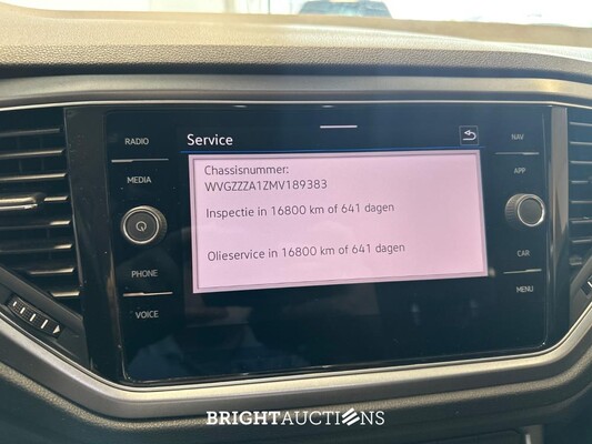 Volkswagen T-Roc Business 1.5 TSI 150 pk 2021, P-449-SZ