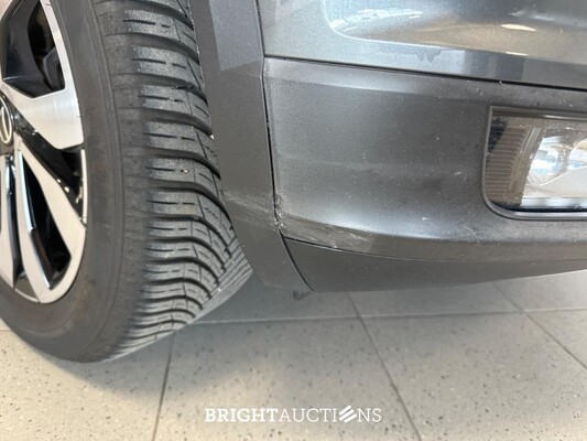 Volkswagen T-Roc Business 1.5 TSI 150 pk 2021, P-449-SZ