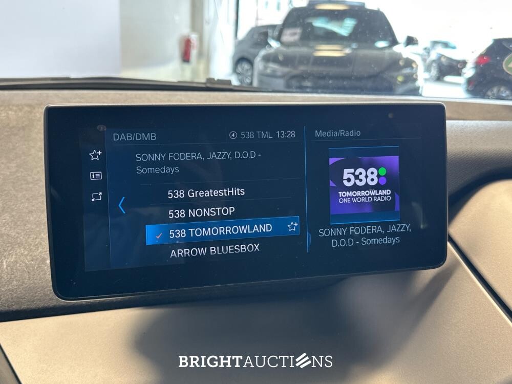 BMW i3 Executive Edition 120Ah 42 kWh 170pk 2020 (Origineel-NL), K-127-GG