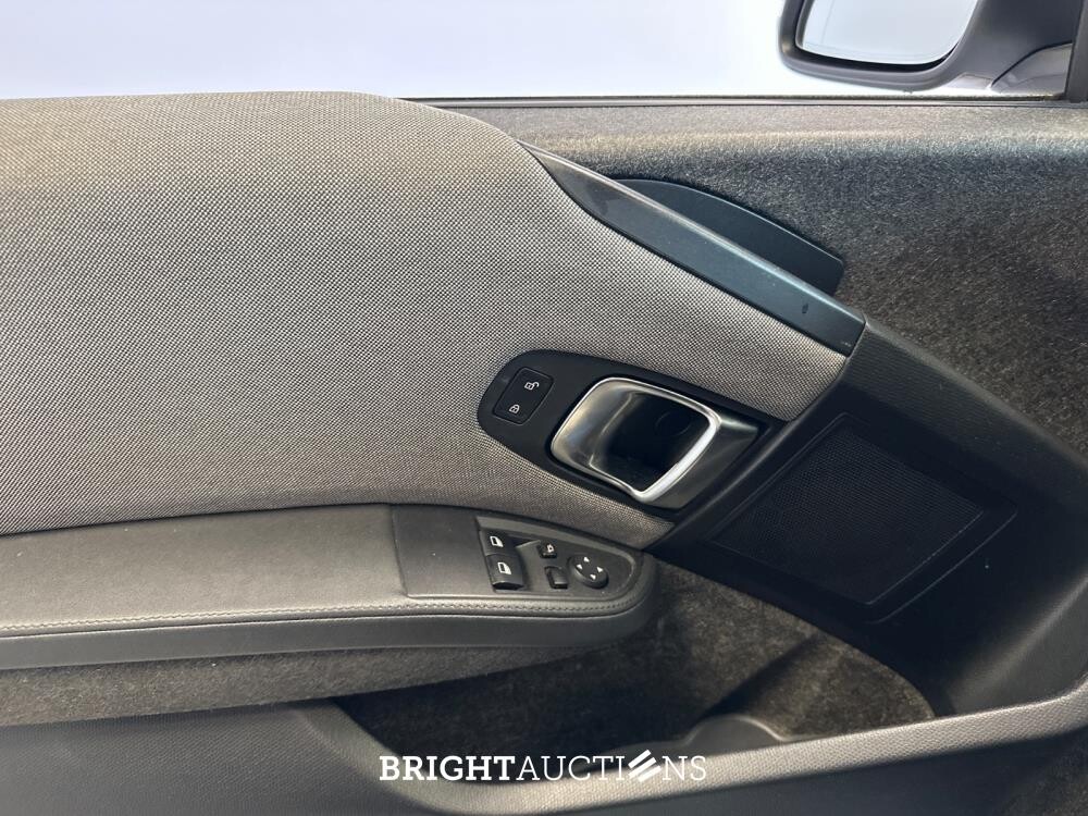 BMW i3 Executive Edition 120Ah 42 kWh 170pk 2020 (Origineel-NL), K-127-GG
