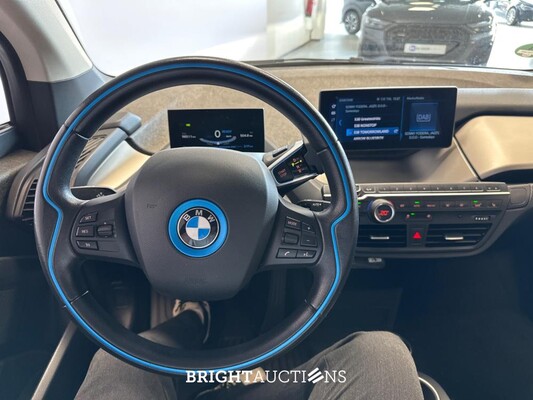 BMW i3 Executive Edition 120Ah 42 kWh 170pk 2020 (Origineel-NL), K-127-GG