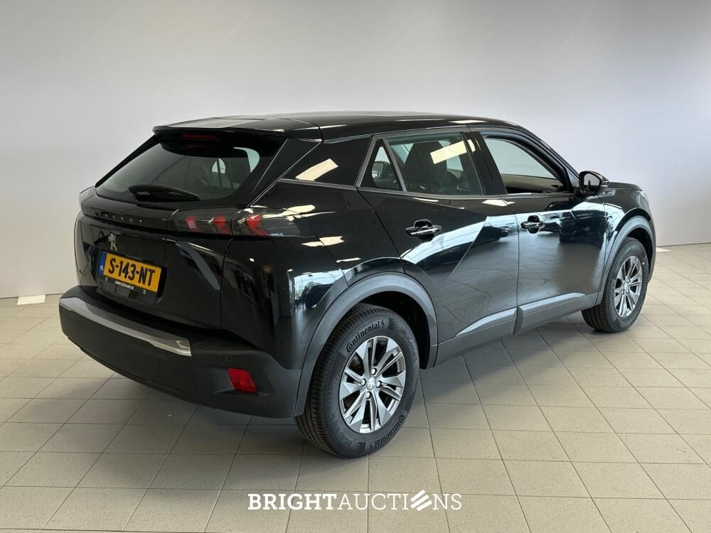 Peugeot 2008 e- EV Active Pack 50 kWh 136 pk 2022, S-143-NT