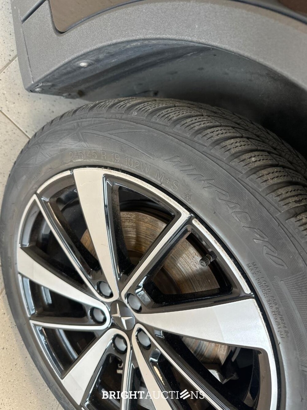 Polestar 2 Long Range Dual Motor Launch Edition 78 kWh 408 pk 2021 (Origineel-NL), L-110-JS