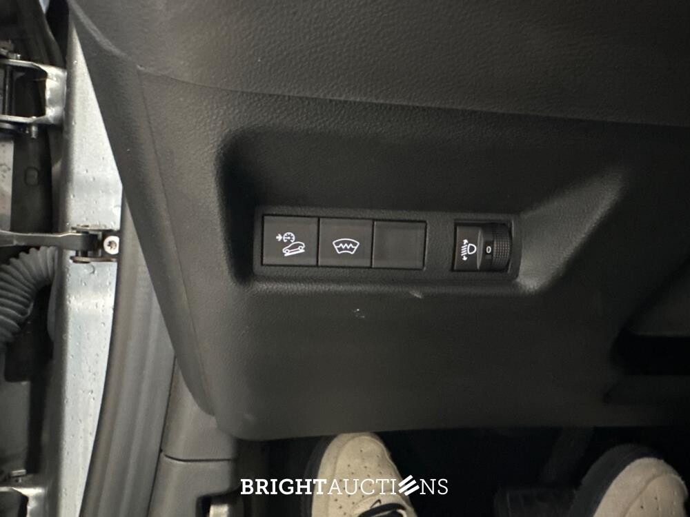 Jeep Avenger Summit 54 kWh 156 pk 2023, X-289-ZS