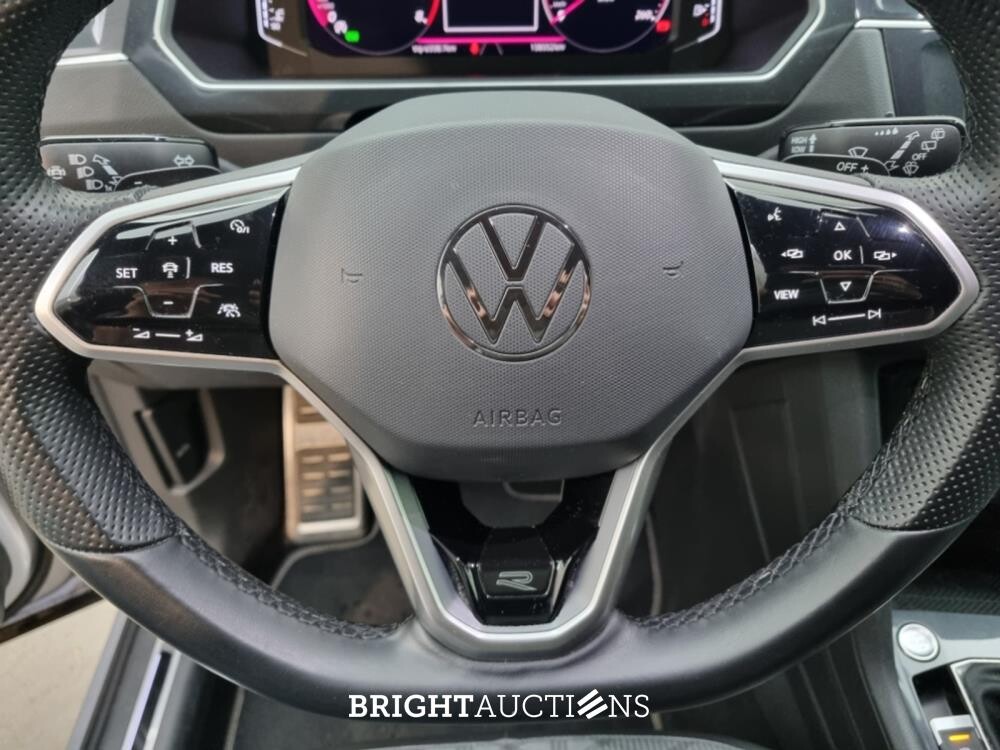 Volkswagen Tiguan R-Line Business 1.5 TSI 150pk 2022 (Origineel-NL), N-513-XL