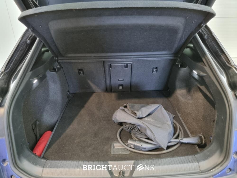 Volkswagen ID.4 First Max 77 kWh 204pk 2021, P-889-BS
