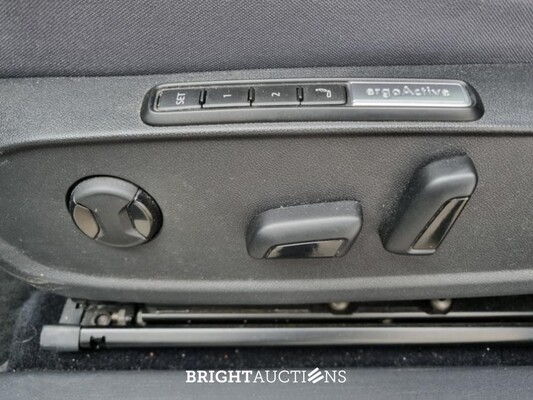 Volkswagen ID.4 First Max 77 kWh 204pk 2021, P-889-BS