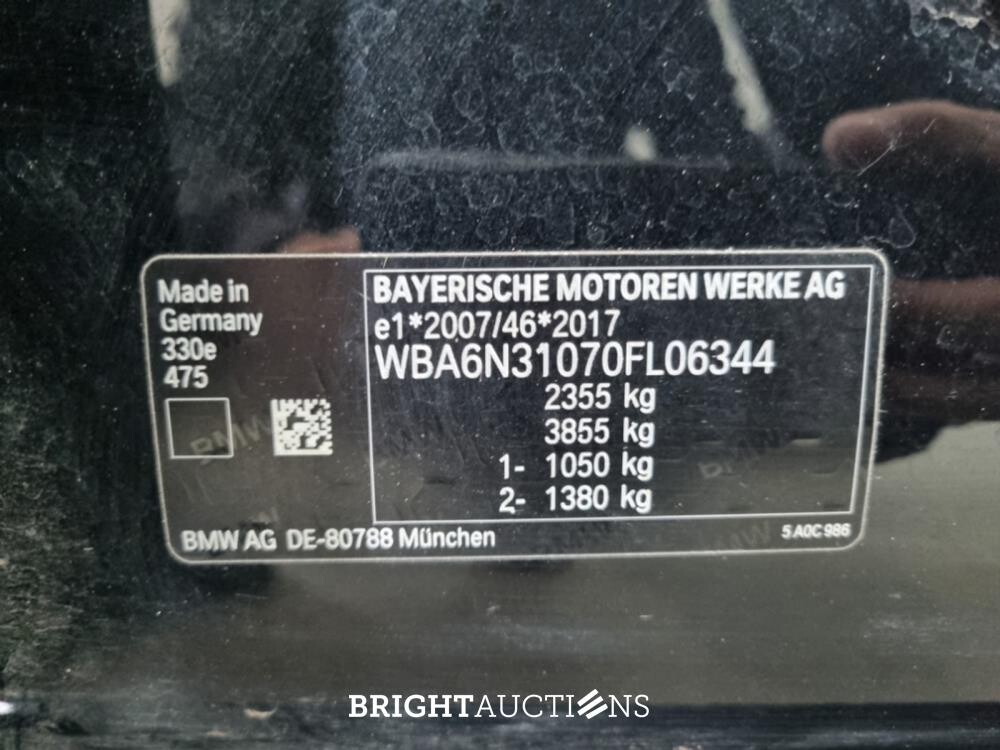BMW 330e 3-serie Touring Business Edition Plus 296pk 2021 (Origineel-NL) 3-Serie, K-474-XH
