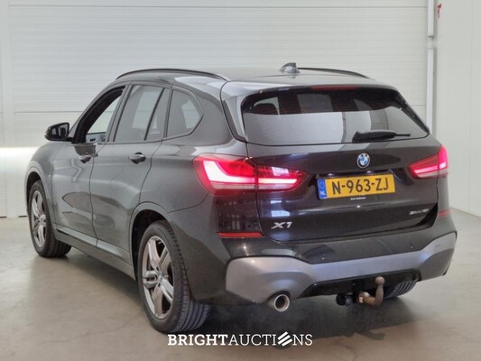 BMW X1 sDrive18i High Executive 136pk 2021, N-963-ZJ