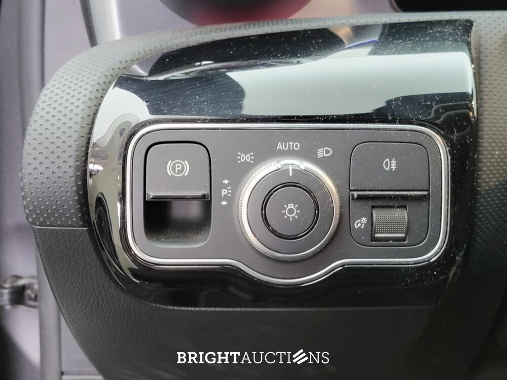 Mercedes-Benz A180 Business Solution AMG 136pk 2022 (Origineel-NL) A-klasse, P-952-KT