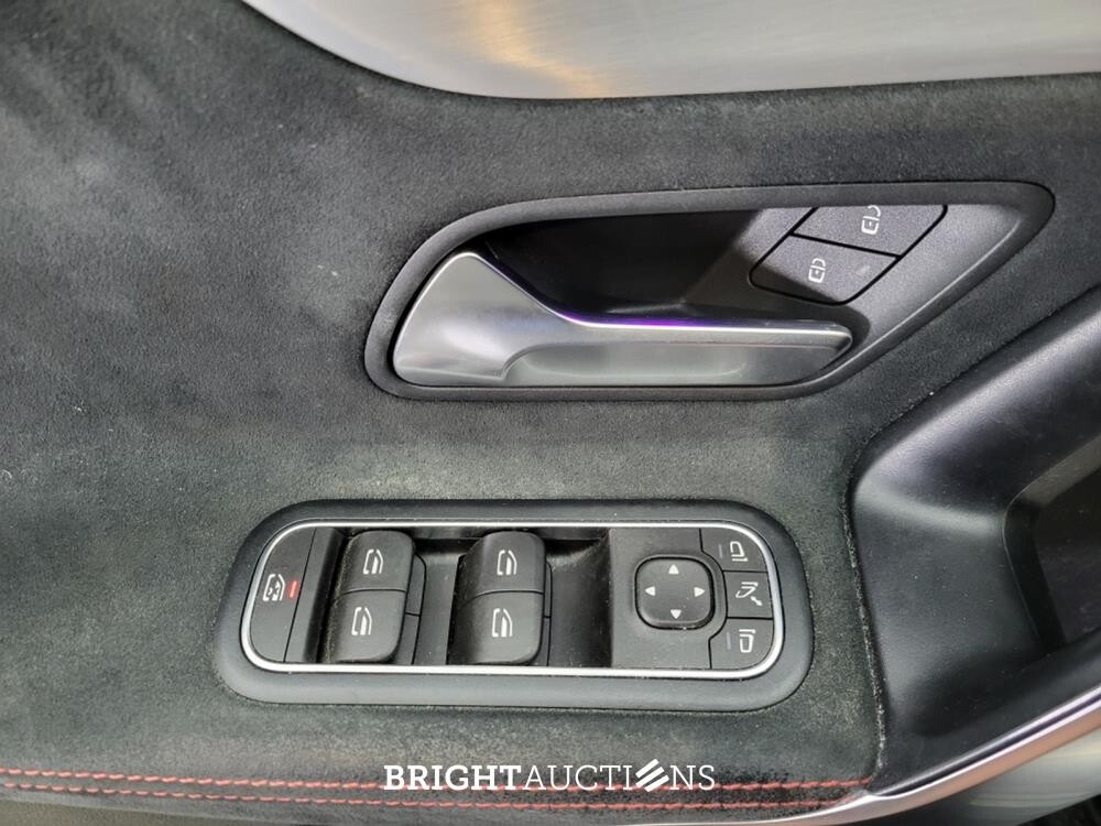 Mercedes-Benz A180 Business Solution AMG 136pk 2022 (Origineel-NL) A-klasse, P-952-KT