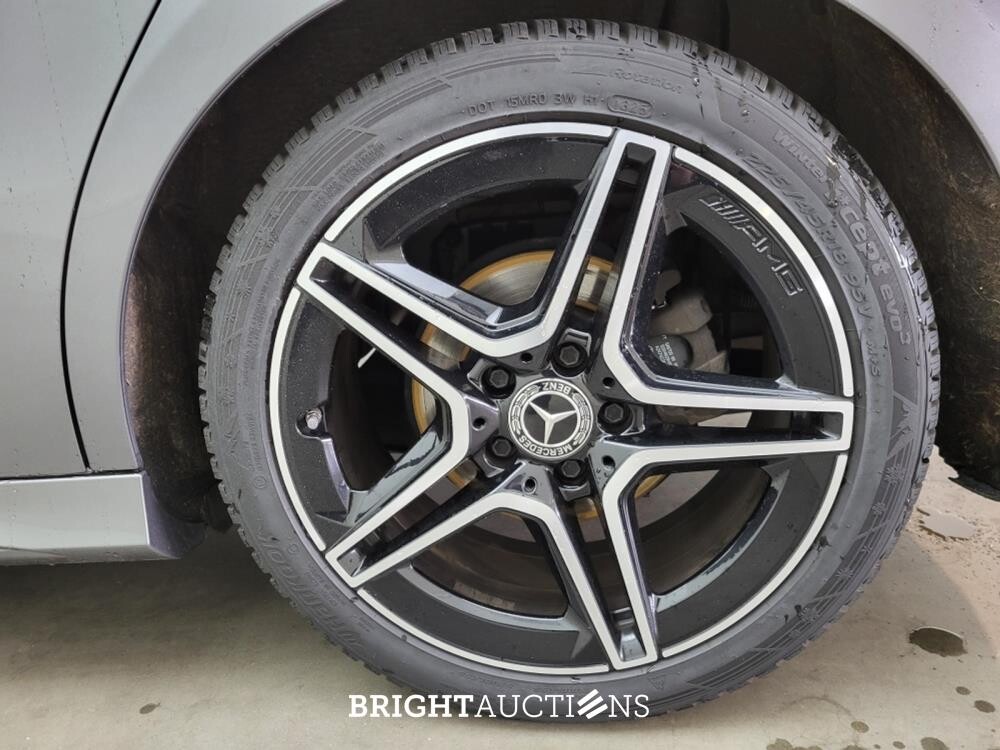 Mercedes-Benz A180 Business Solution AMG 136pk 2022 (Origineel-NL) A-klasse, P-952-KT