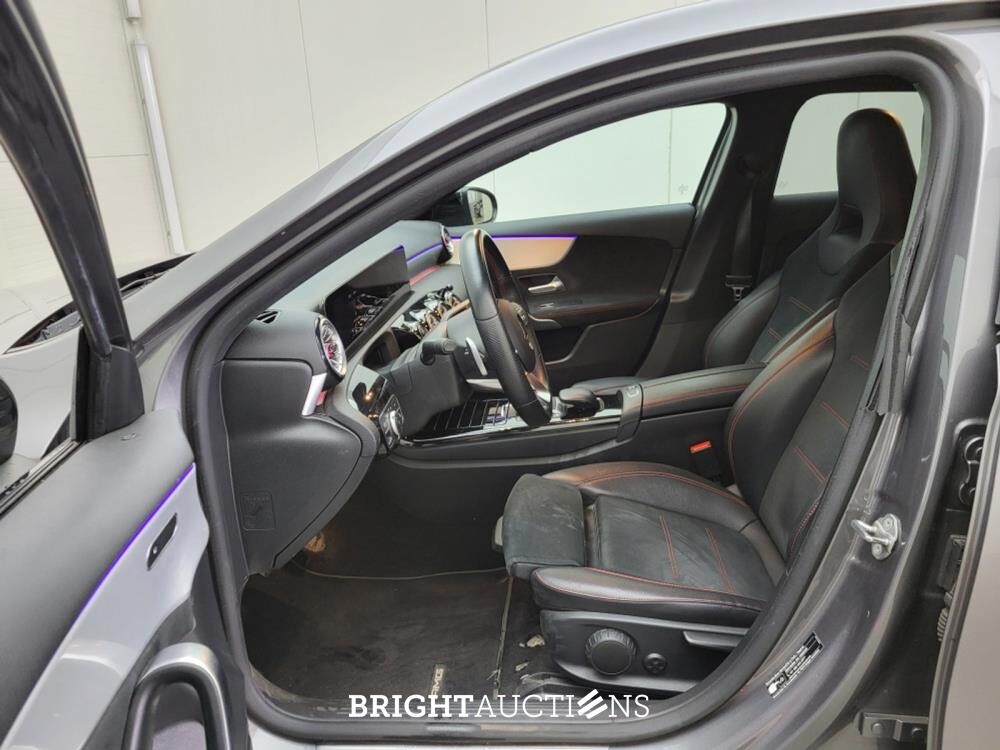 Mercedes-Benz A180 Business Solution AMG 136pk 2022 (Origineel-NL) A-klasse, P-952-KT