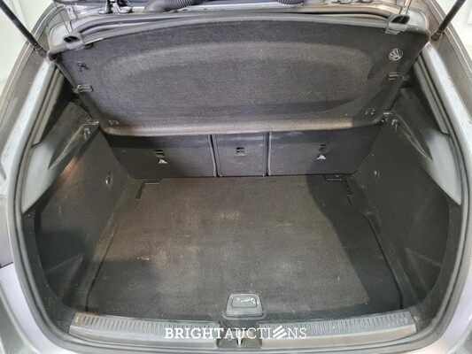 Mercedes-Benz A180 Business Solution AMG 136pk 2022 (Origineel-NL) A-klasse, P-952-KT