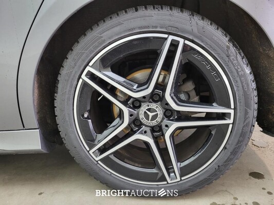 Mercedes-Benz A180 Business Solution AMG 136pk 2022 (Origineel-NL) A-klasse, P-952-KT