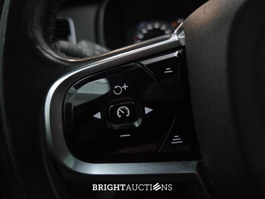 Volvo XC90 T8 Twin Engine Inscription 2.0 AWD 320pk 2016 (Origineel-NL), JX-738-L
