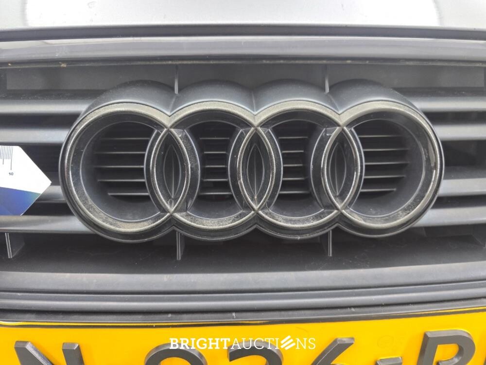 Audi A3 Limousine 35 CoD Advance Sport TFSI 150pk 2020, N-926-PP