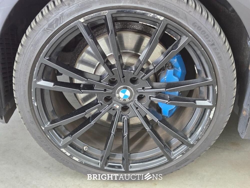 BMW 530i xDrive 5-serie Touring High Executive 252pk 2017 5-Serie, L-411-DR