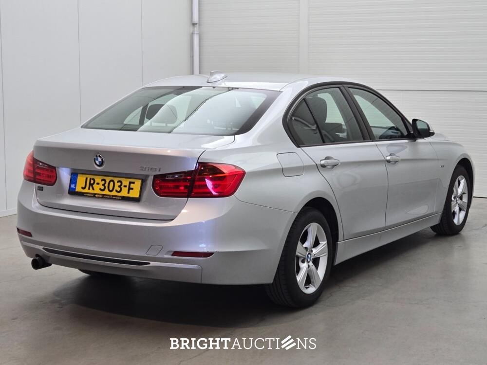 BMW 316i 3-serie Business 136pk 2016 (Origineel-NL) 3-Serie, JR-303-F