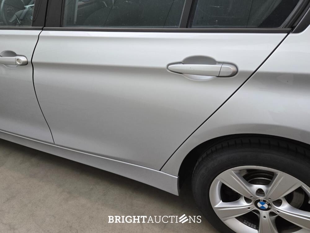 BMW 316i 3-serie Business 136pk 2016 (Origineel-NL) 3-Serie, JR-303-F