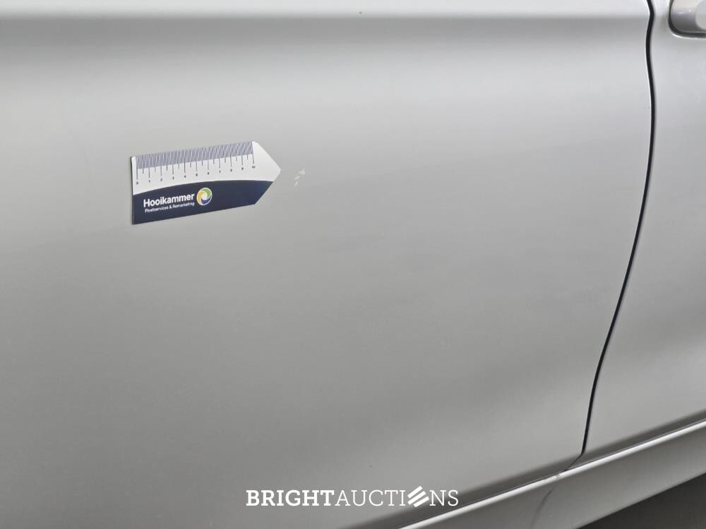 BMW 316i 3-serie Business 136pk 2016 (Origineel-NL) 3-Serie, JR-303-F