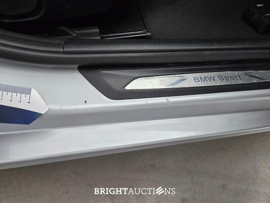 BMW 316i 3-serie Business 136pk 2016 (Origineel-NL) 3-Serie, JR-303-F